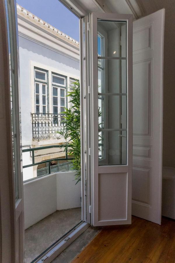 Hotel Lalitana Townhouse Lagos Exterior foto